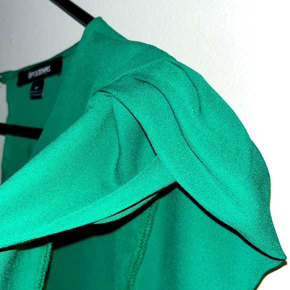 Emerald green blouse, new w/o tags! $10 - Picture 3 of 6